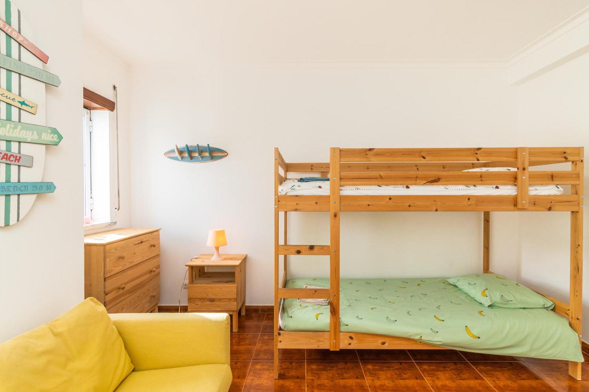 Baleal Happiness Surf House Villa Ferrel  Kültér fotó