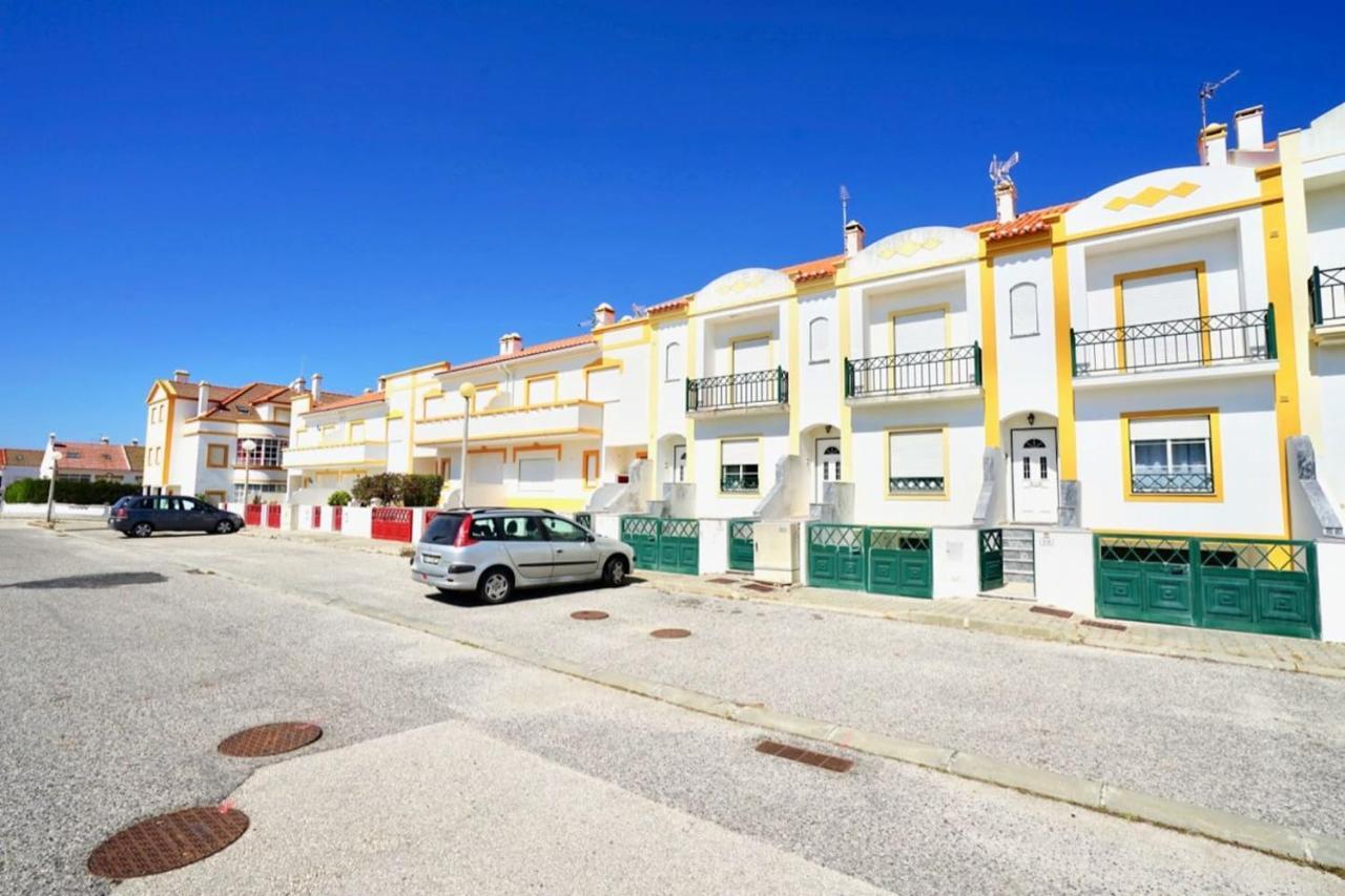 Baleal Happiness Surf House Villa Ferrel  Kültér fotó